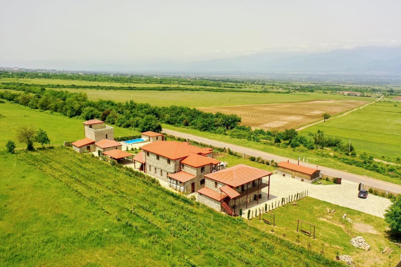 Chateau Tetri Bairagebi White Flags Kisiskhevi Kültér fotó