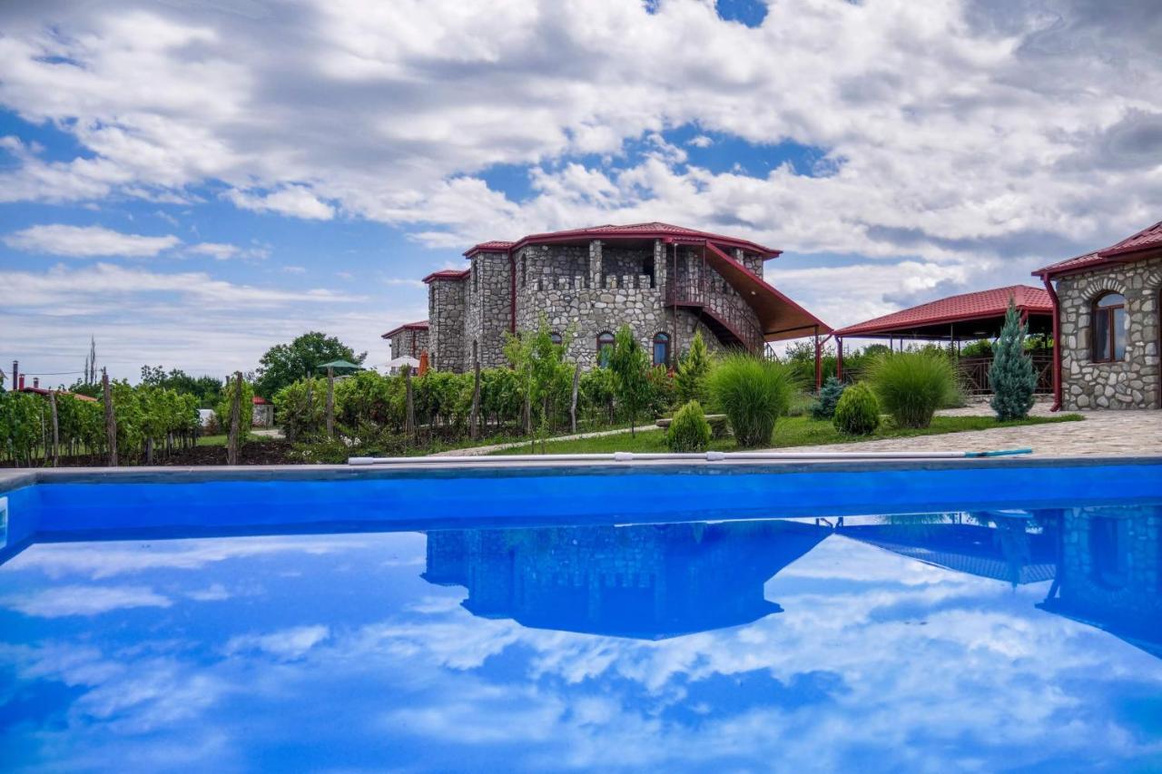 Chateau Tetri Bairagebi White Flags Kisiskhevi Kültér fotó
