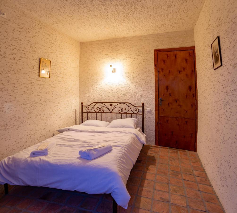 Chateau Tetri Bairagebi White Flags Kisiskhevi Kültér fotó